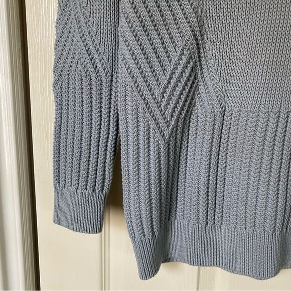 NWT Athleta Teton V-neck Sweater Blue Gray Knit Pullover size XS - Picture 8 of 16